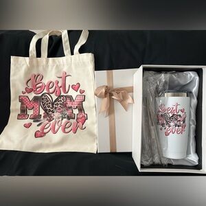 Best Mom Ever Tumbler Set With Tote
New in Box